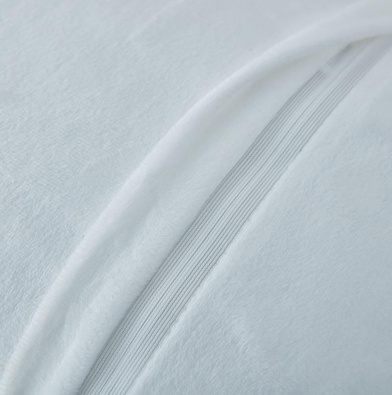 Agnes Luxury White Chinchilla Faux Fur Pillow - HousesNice