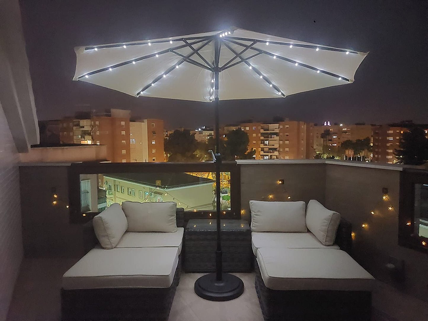 Sombrilla de jardín con luz LED solar para terraza