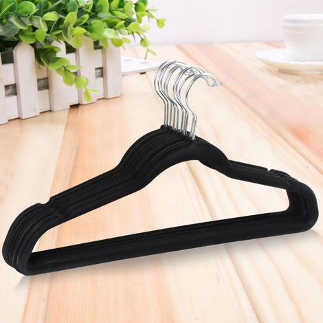 Velvet Non-Slip Clothing Hangers, 17 inches (45cm), 10pcs - HousesNice